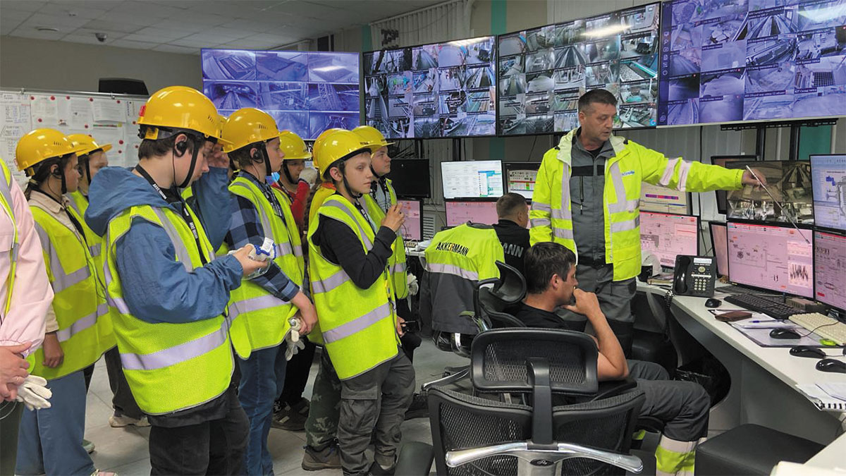 Рис. 14. Контроль производства в центральном пульте управления (ЦПУ) ООО «АККЕРМАНН ЦЕМЕНТ»